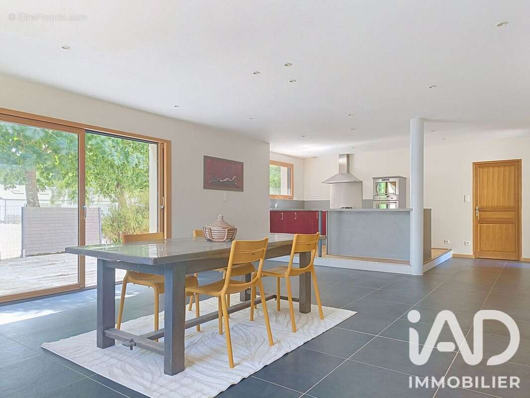 Maison 110 m² à Coetmieux  - photo 6
