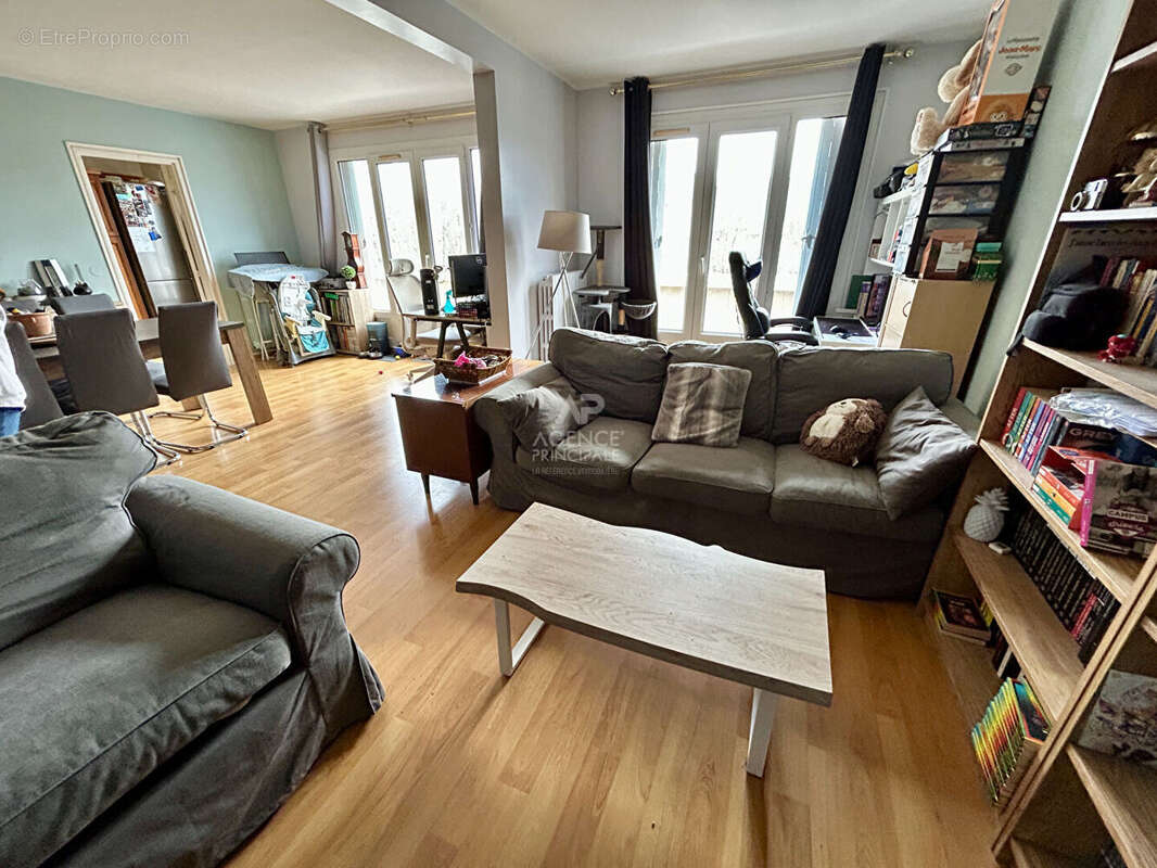 Appartement à POISSY