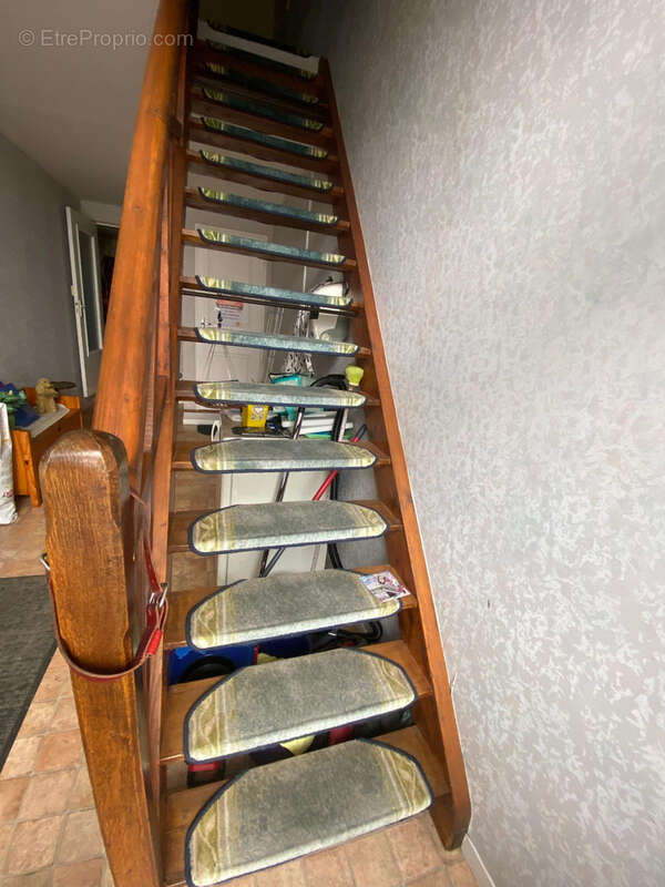 Maison à DUN-LE-PALESTEL