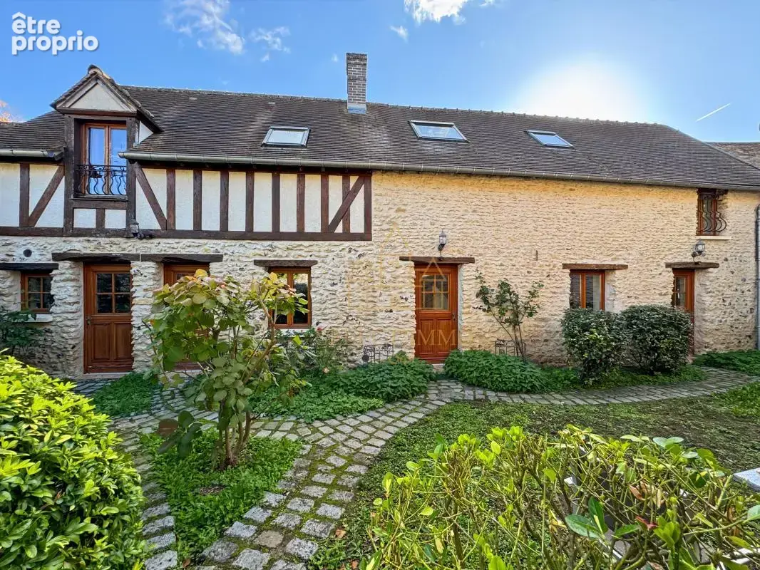 À moins d’1h de Paris – Propriété de charme de 480 m² dont dépendances : un fort potentiel pour un projet de gîte - photo 50