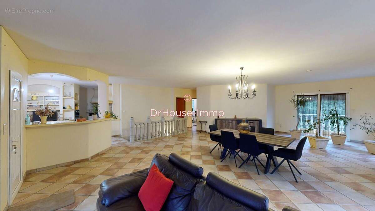 Maison 183 m² à Narbonne  - photo 14