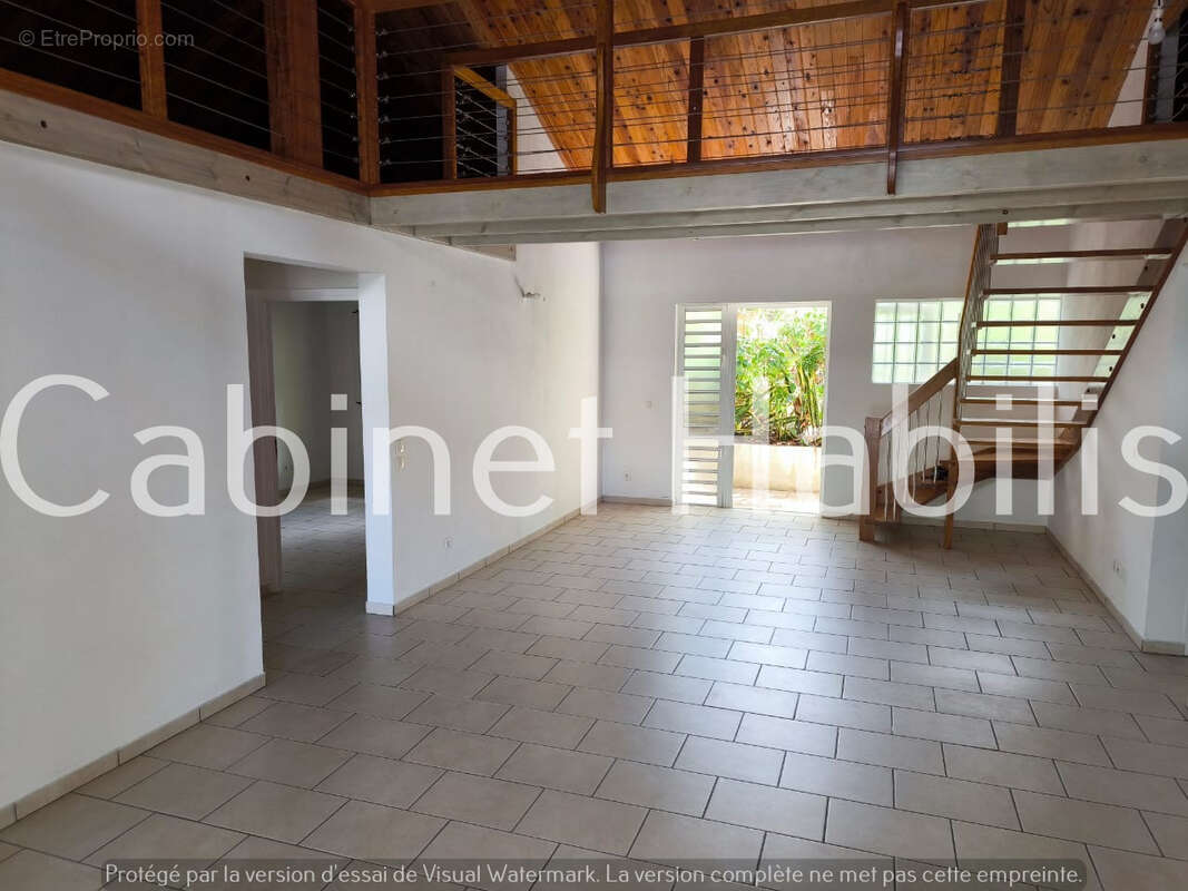 A vendre - maison de type t4 de 115.53 m2 environ - saint-pierre - 449 000 € - photo 4