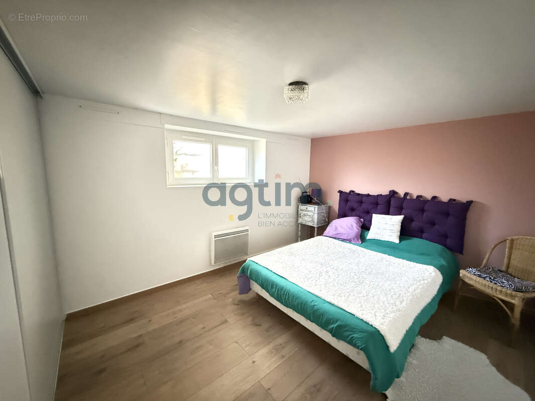 La Bruffiere - 3 chambres - Deux garages - Jardin - photo 7
