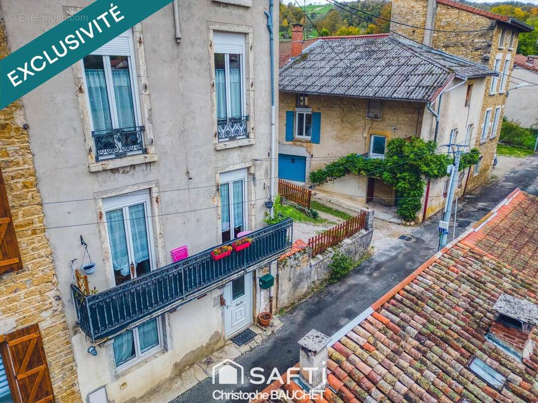 Photo 4 - Maison à JUJURIEUX