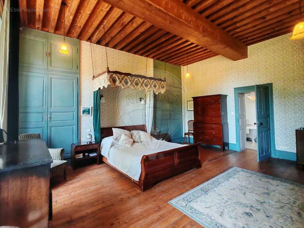 Maison à CERILLY