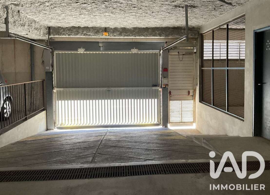Parking 25 m² à Palavas-Les-Flots  - photo 7