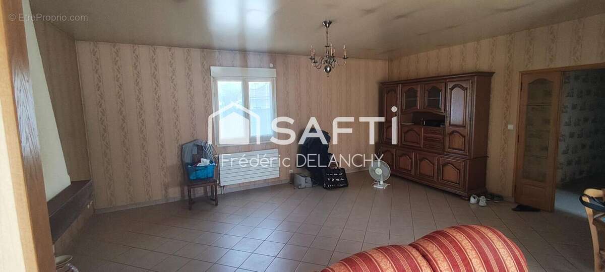 Photo 6 - Maison à MOY-DE-L'AISNE