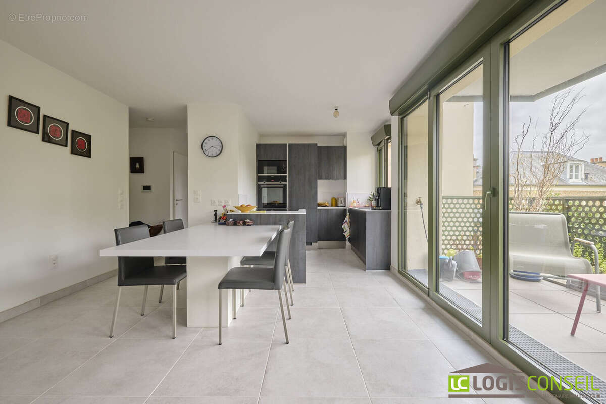 Appartement à CHATENAY-MALABRY