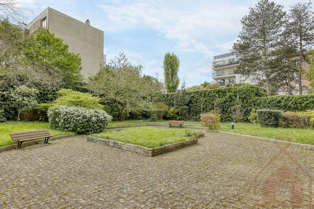 Appartement à LE KREMLIN-BICETRE