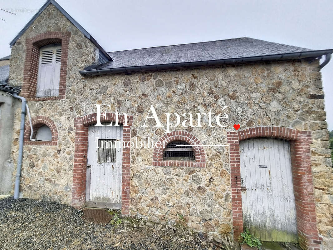 Maison à LA HAYE-PESNEL