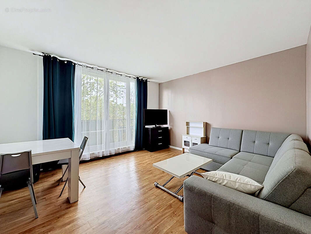 Appartement Neauphle Le Château 3 pièce(s) 59.72 m2 - photo 2
