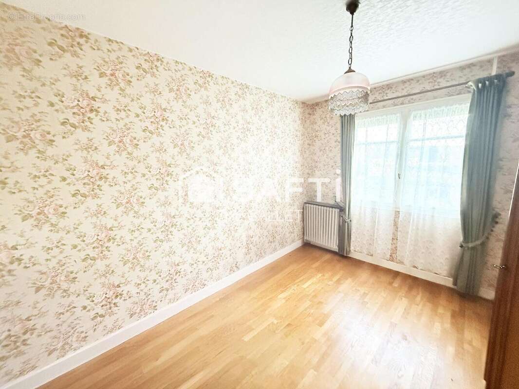 Photo 8 - Maison à VOUTEZAC