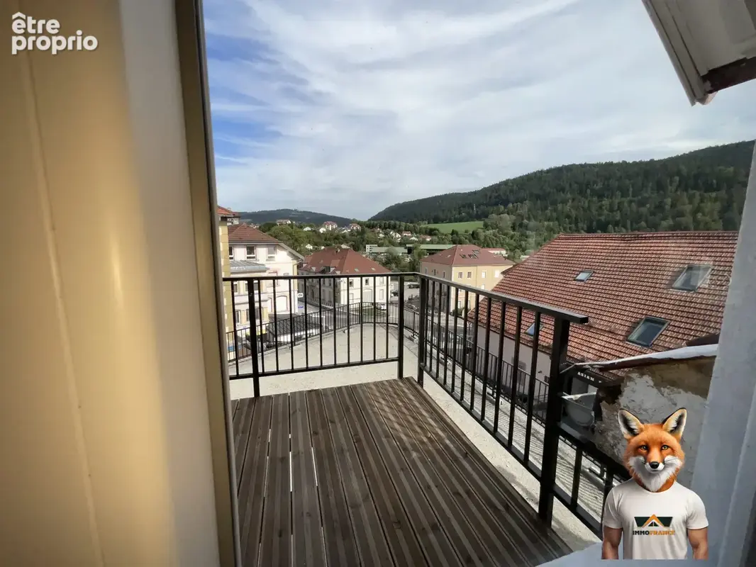 Appartement 1 pièce 47 m² à vendre à Villers-Le-Lac (25130) - photo 1