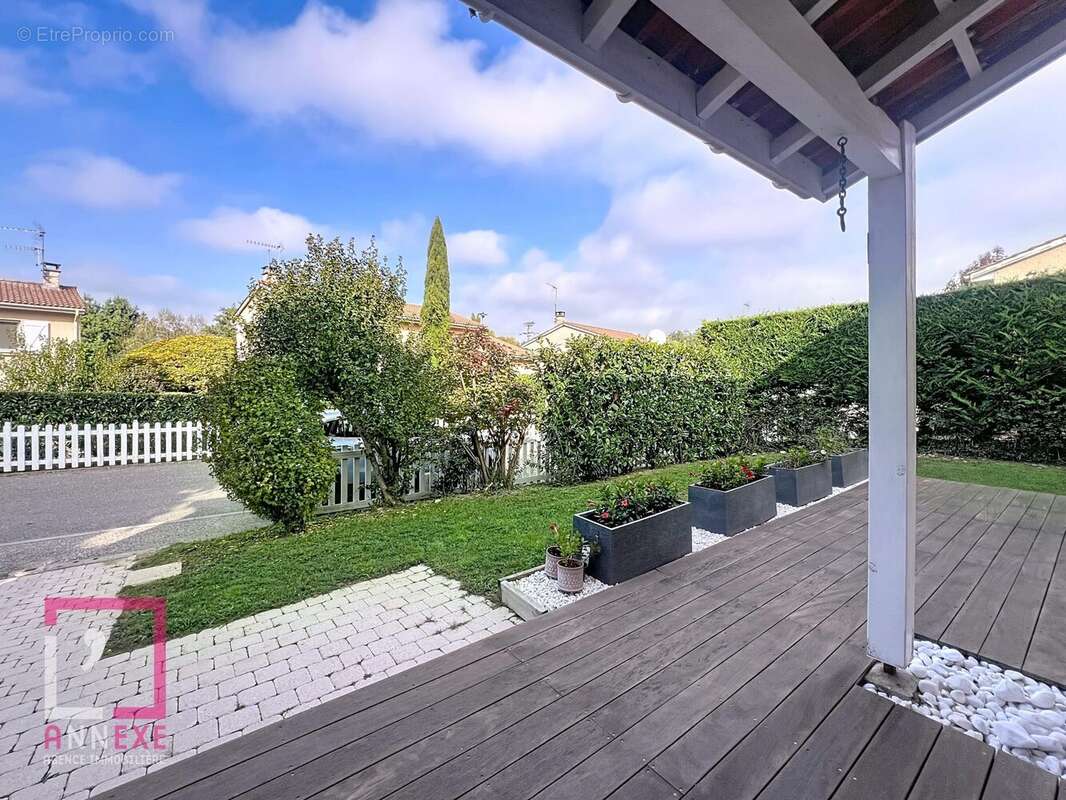 Maison à CAILLOUX-SUR-FONTAINES