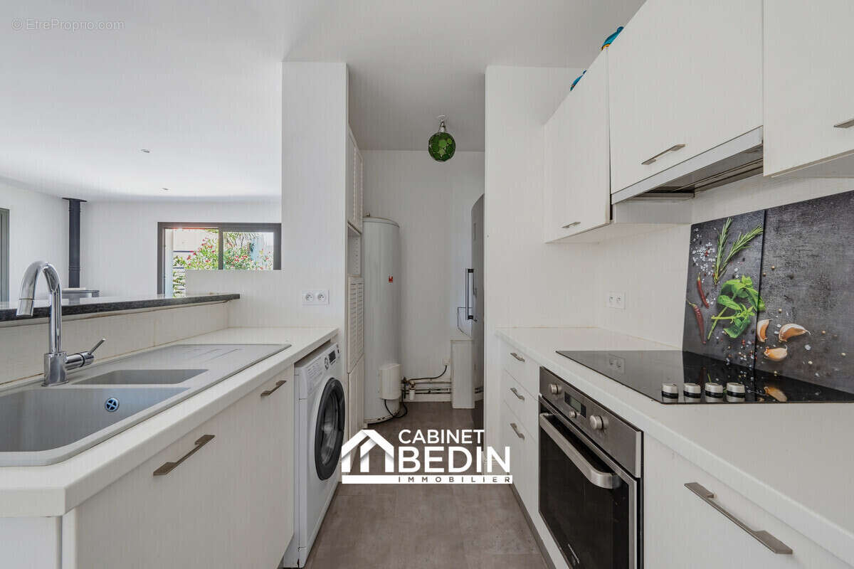 Maison 4 pièces 90 m² à vendre à Gujan-Mestras (33470) - photo 3