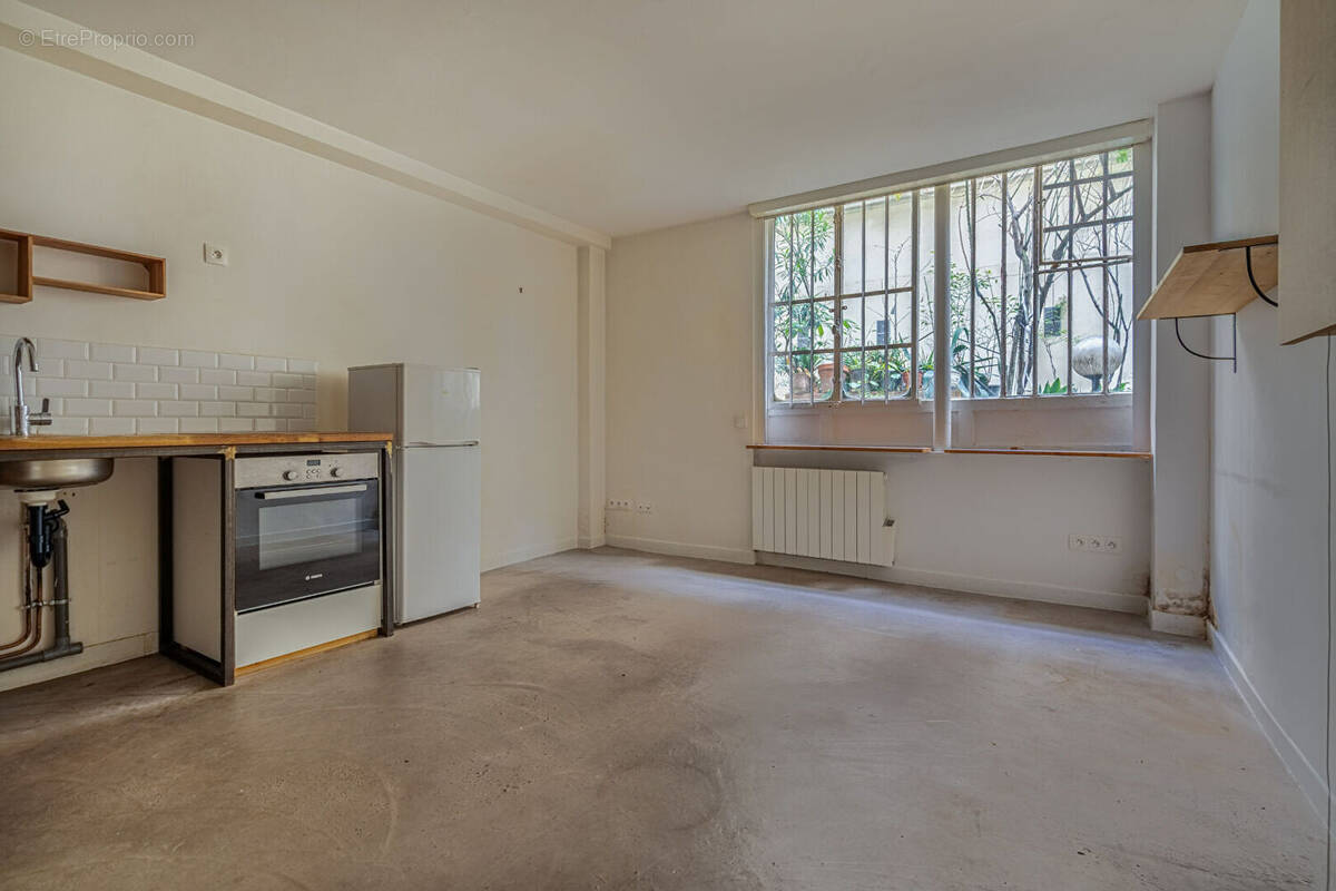 Appartement à PARIS-11E