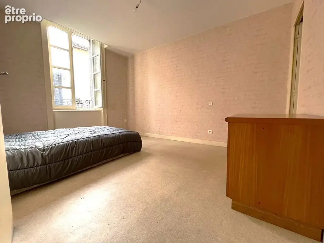 Appartement Aurillac 3 pièce(s) 75.30 m2 - photo 2