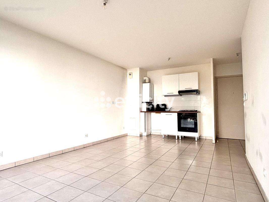 Appartement à SAINT-PRIEST