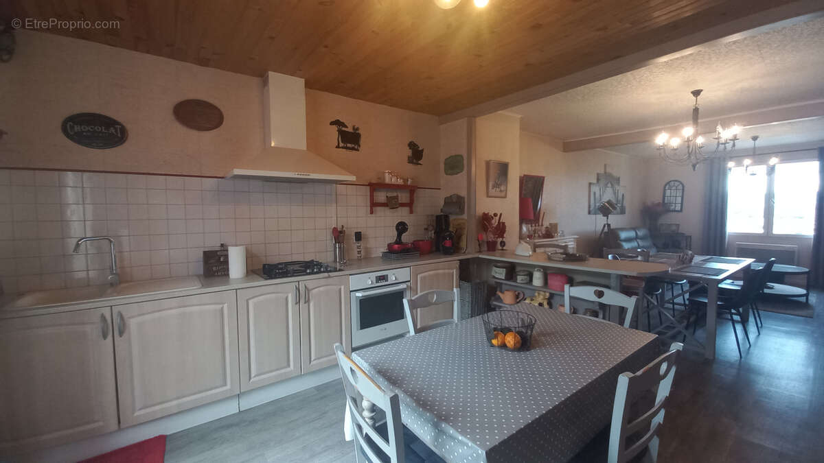 Maison à MAGALAS