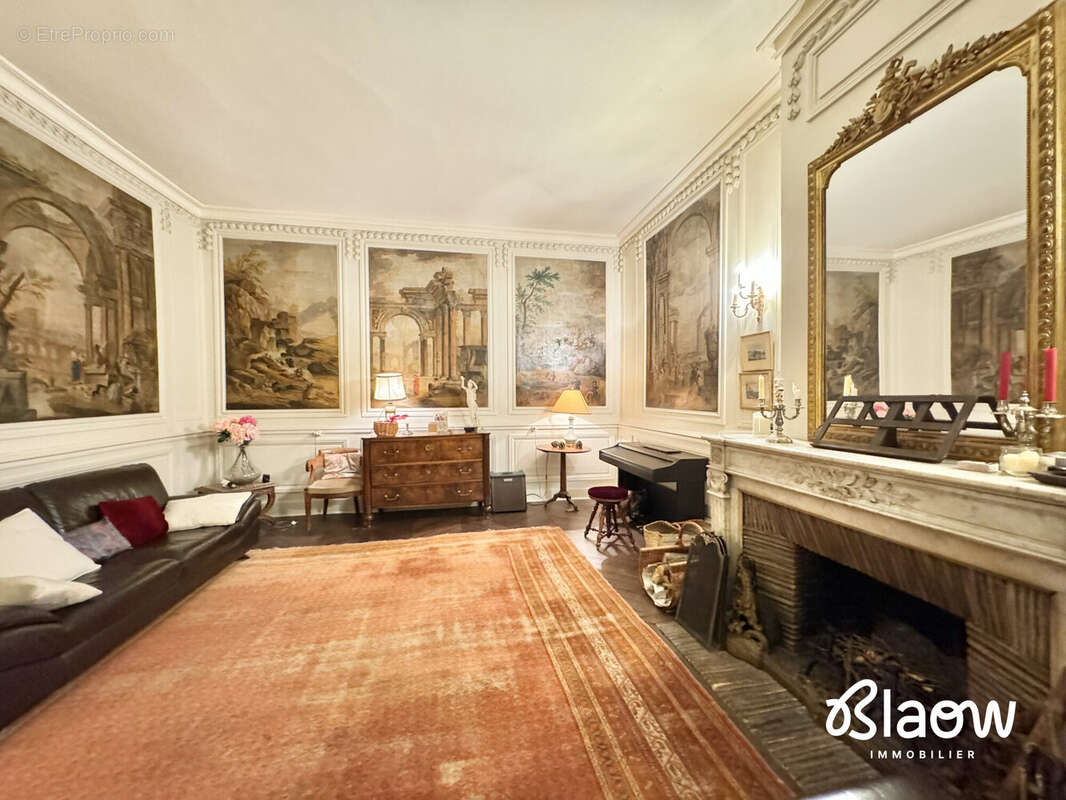 700 m² à Givors  - photo 6