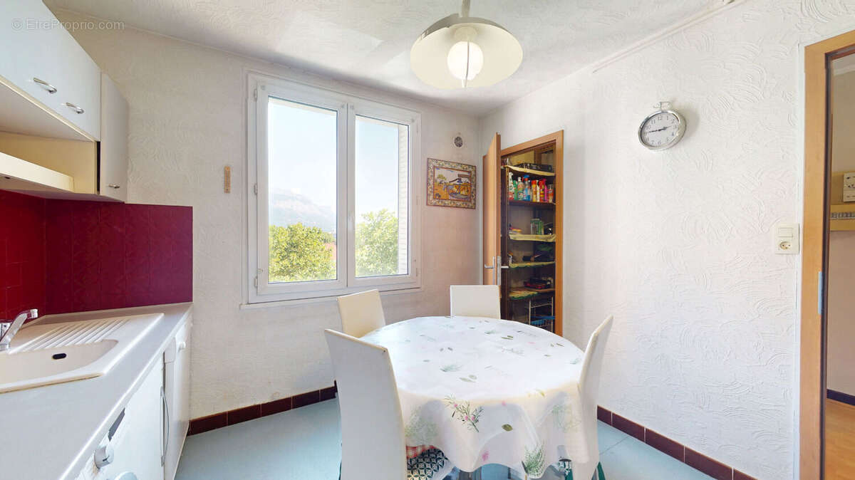 Appartement de 70 m2 - Avant dernier étage - Grenoble - photo 2