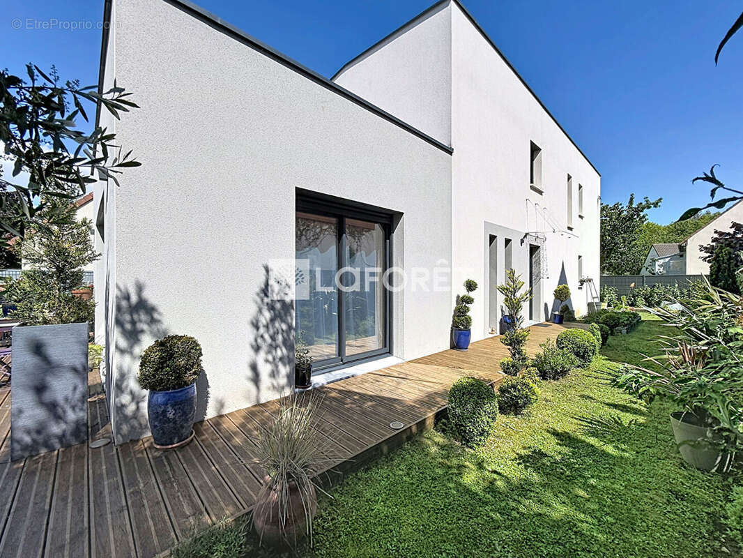 Maison Ifs 6 pièce(s) 146 m2 - photo 16