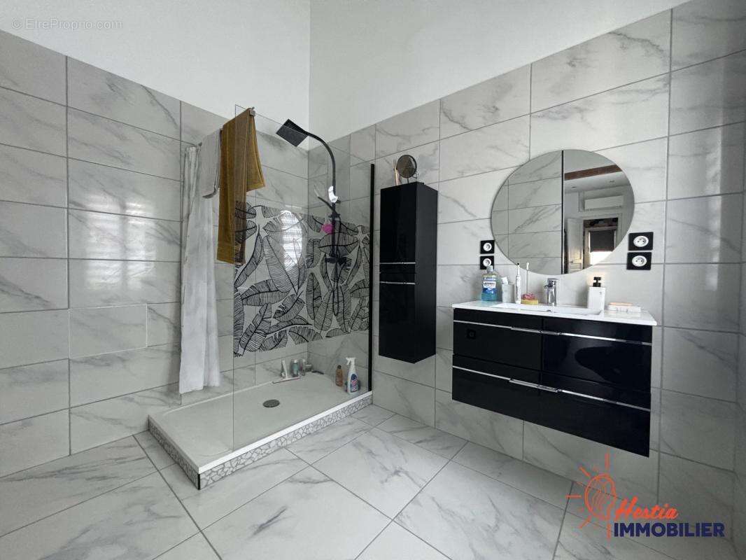 Maison à SAINTE-MENEHOULD