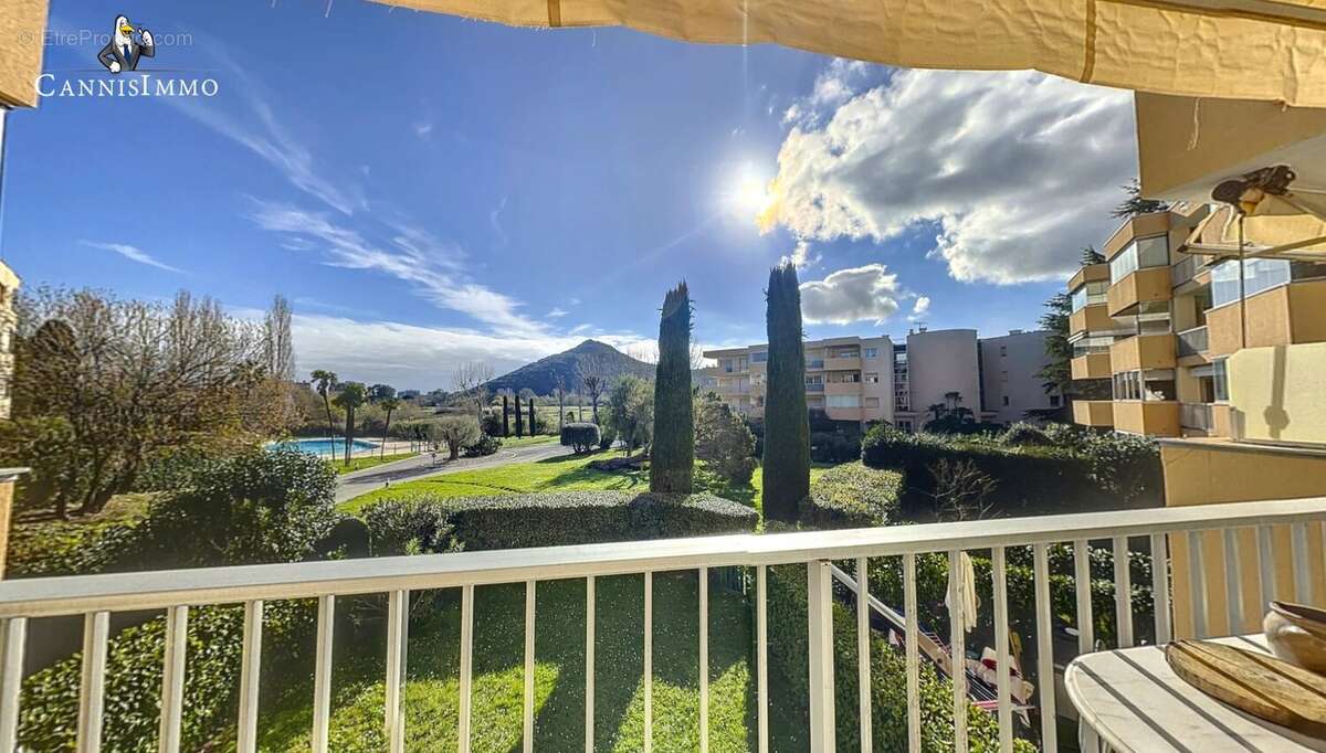 Appartement à MANDELIEU-LA-NAPOULE