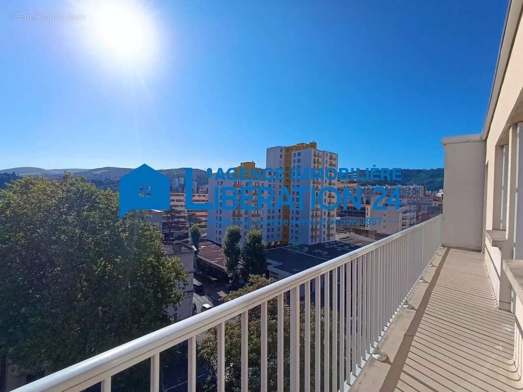 Superbe t3 refait a neuf dernier etage grands balcons - photo 4