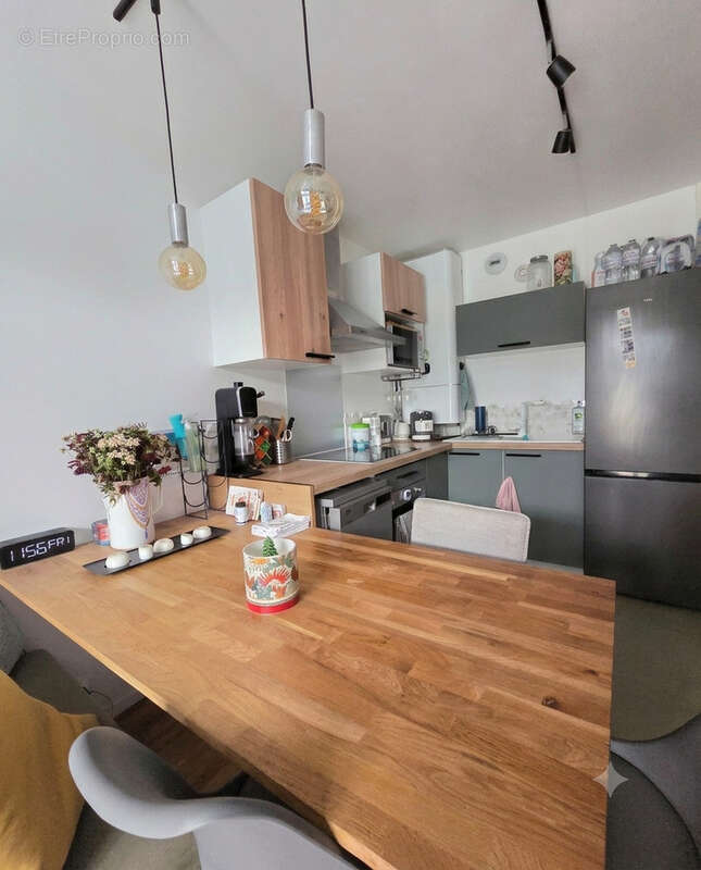 Appartement à PARIS-19E