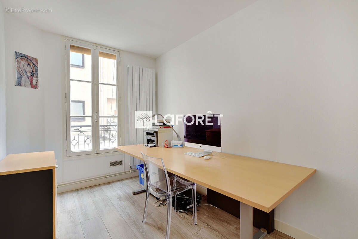 Appartement à PARIS-20E