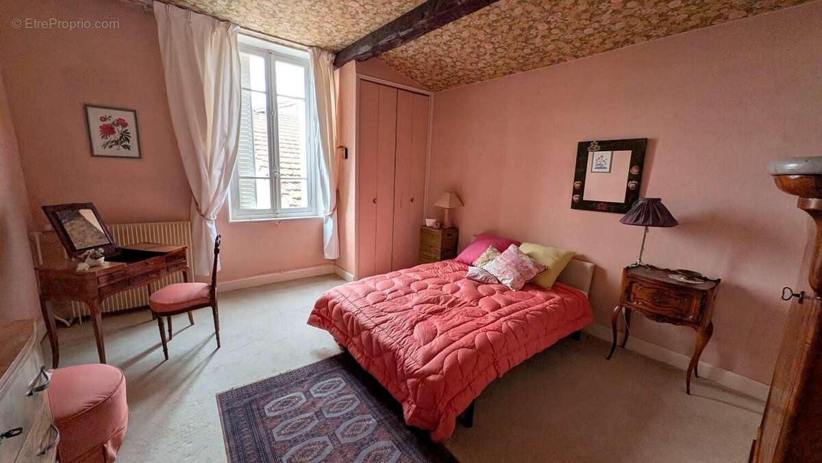 Maison à MORIERES-LES-AVIGNON