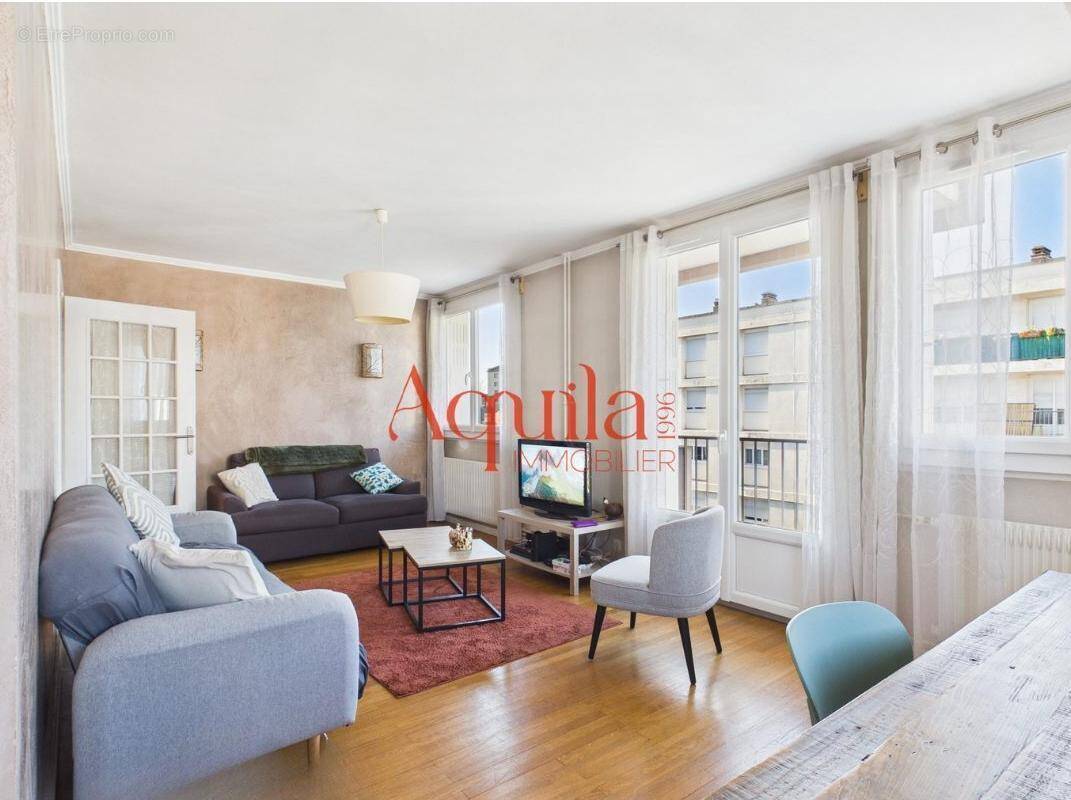 Appartement à VILLEURBANNE