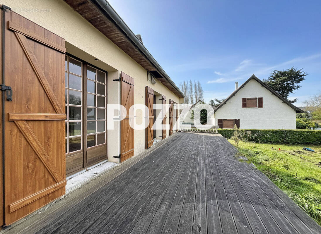 Maison à BREVILLE-SUR-MER