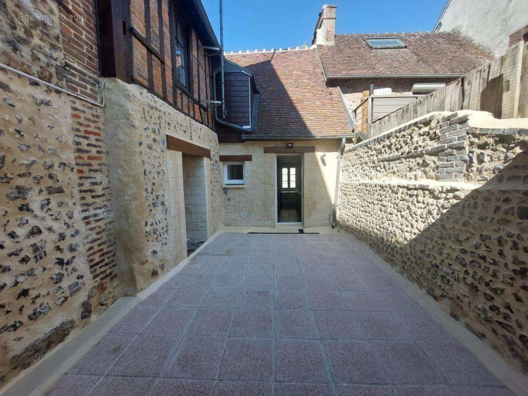 Maison centre ville - photo 19