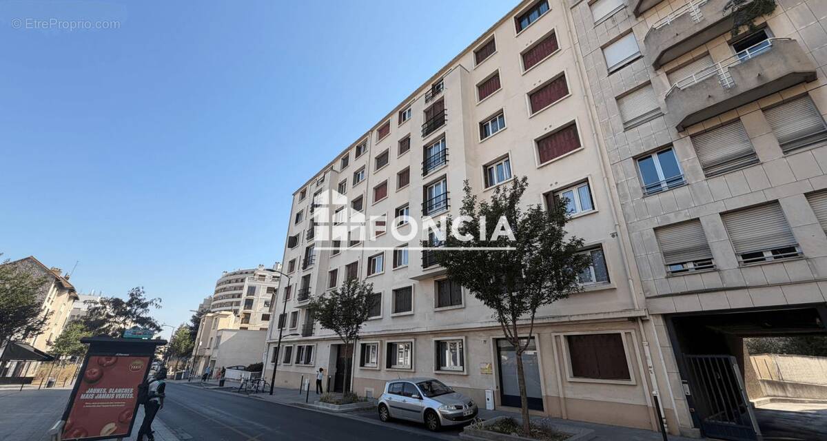 Appartement à BOURG-LA-REINE