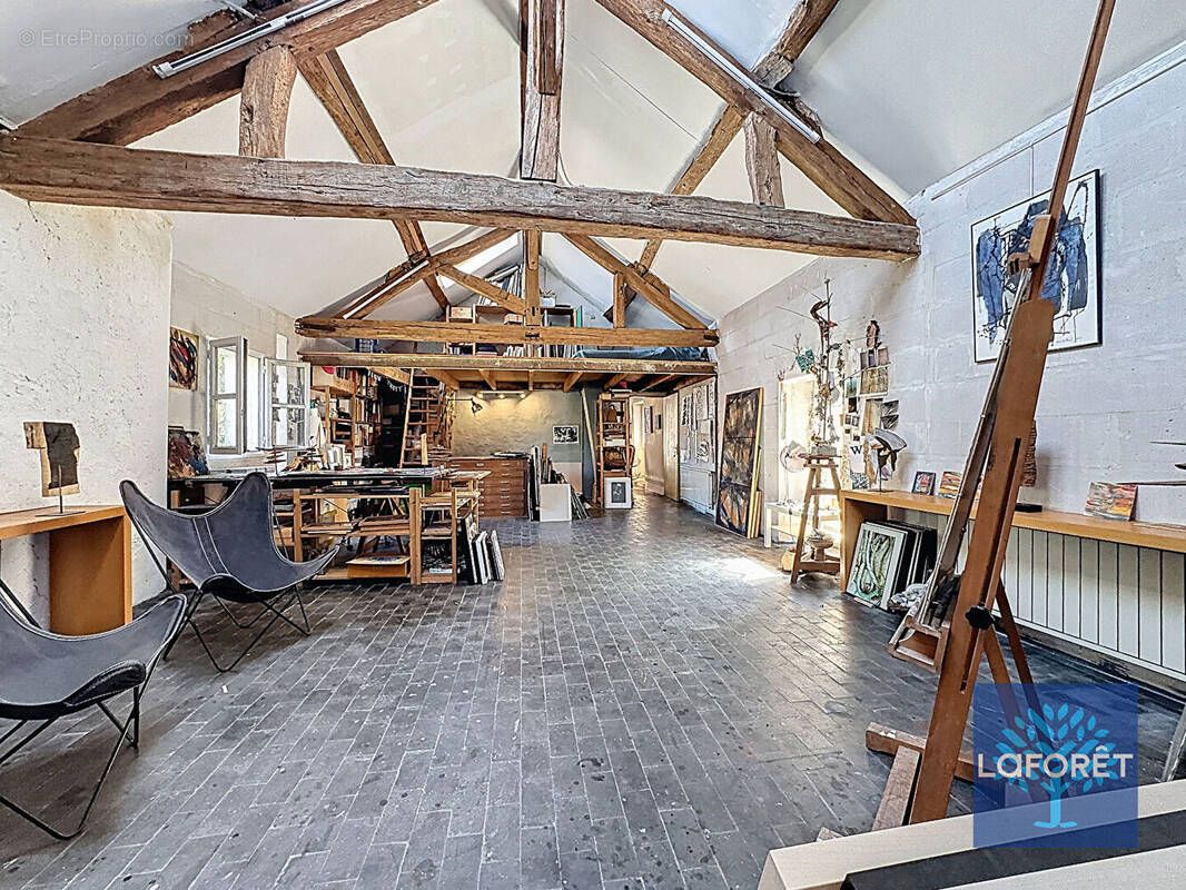 Maison à CHILLY-MAZARIN