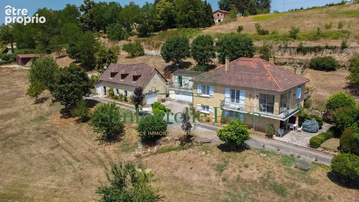 Maison à SARLAT-LA-CANEDA