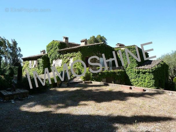 Maison à MOUANS-SARTOUX