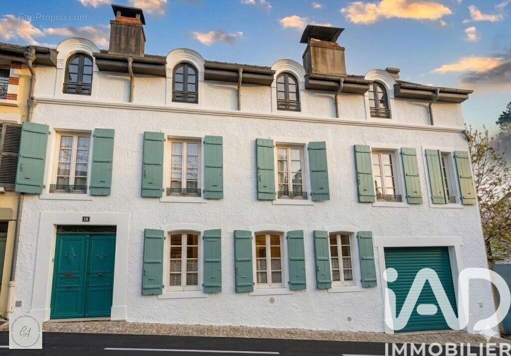Photo 2 - Appartement à OLORON-SAINTE-MARIE