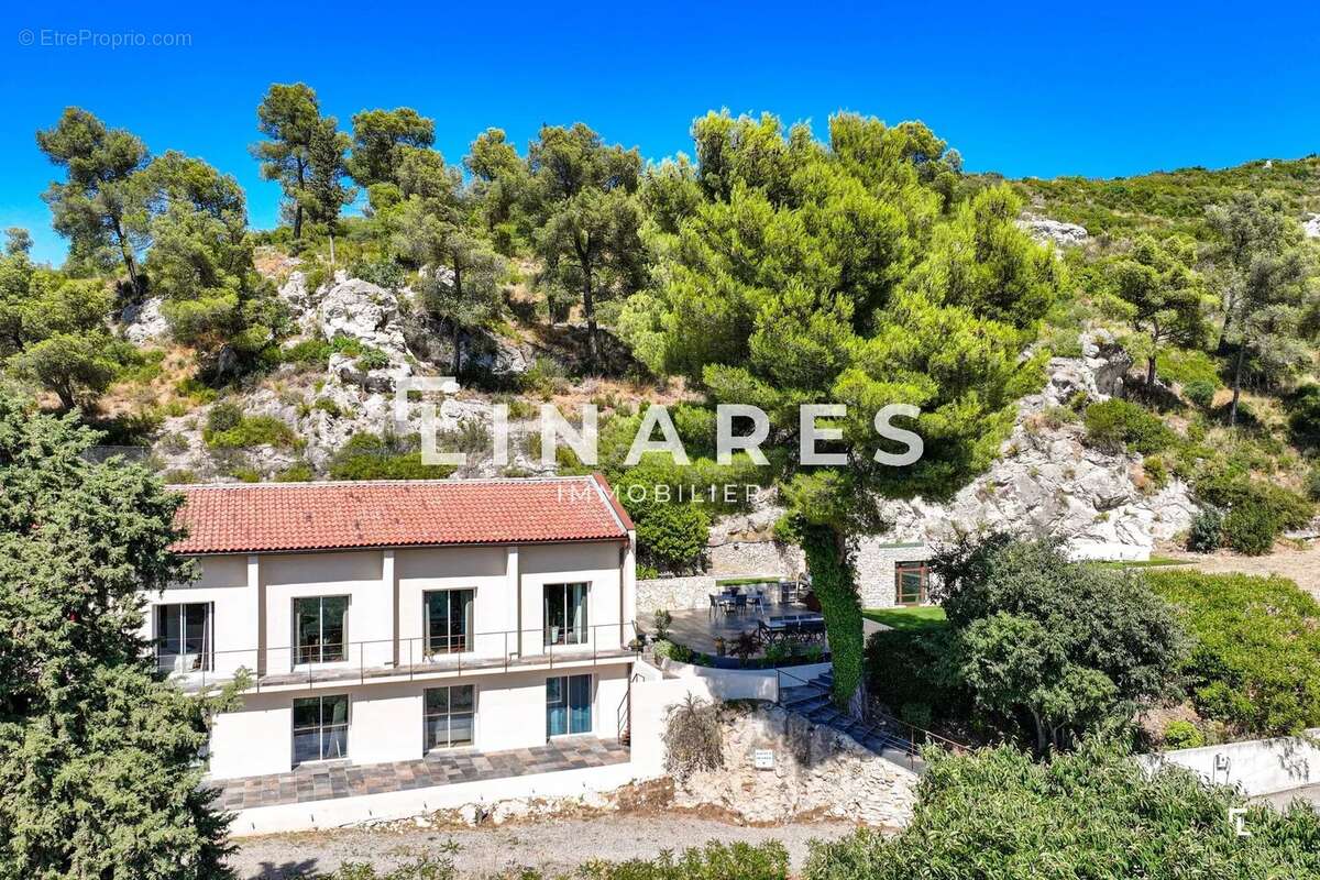 Maison à MARSEILLE-9E