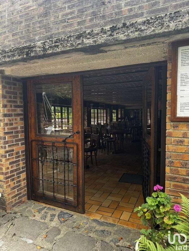 Photo 6 - Commerce à MEZIERES-SUR-OISE