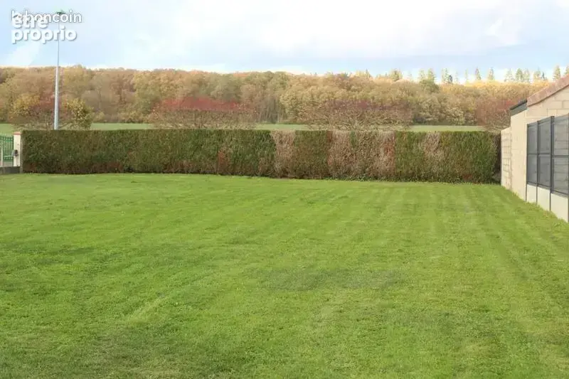 Photo Terrain à Saint-Aubin-Des-Bois au prix de 90 000€
