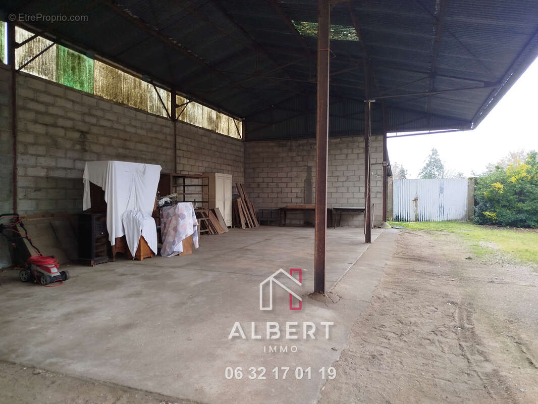 Maison à LONGUE-JUMELLES