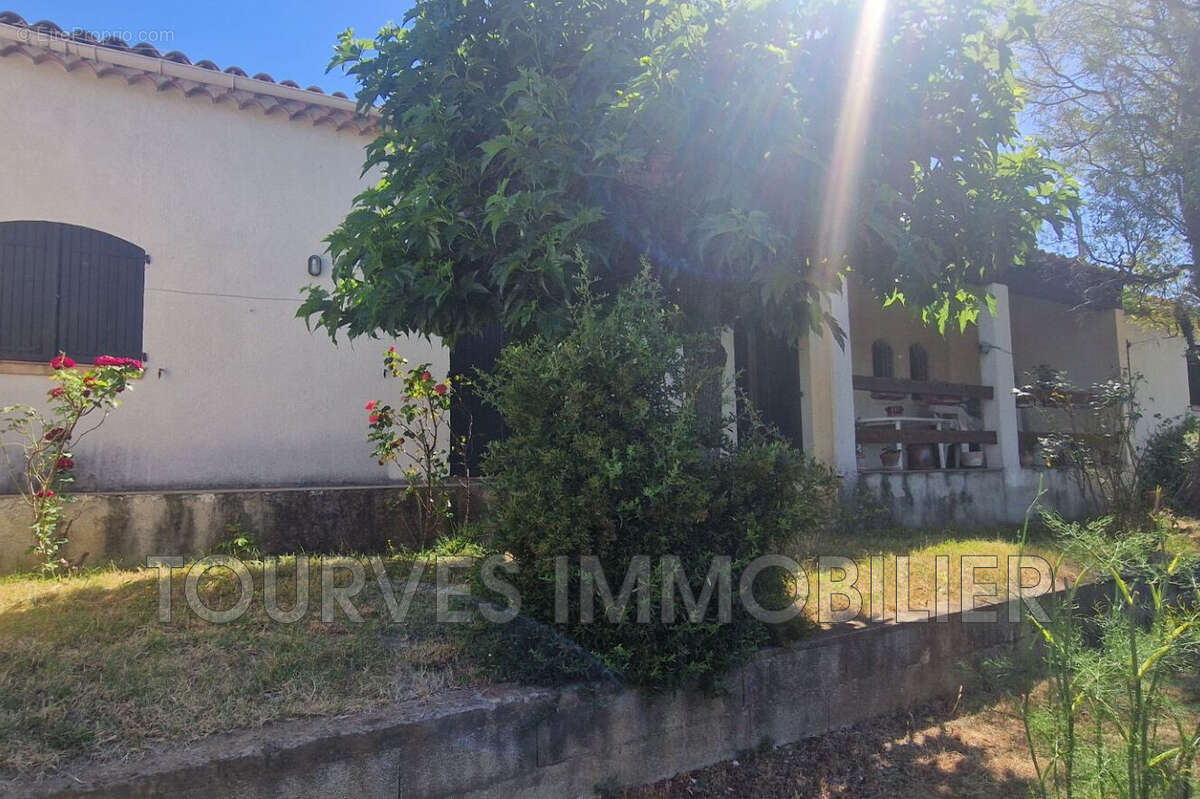 Maison à TOURVES