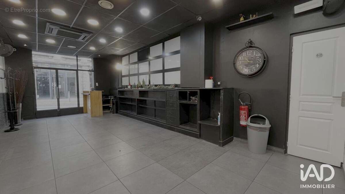 Photo 5 - Commerce à MARSEILLE-6E