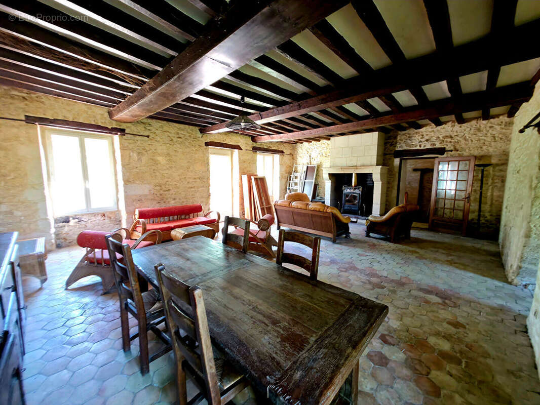 Maison à LE GUE-DE-LA-CHAINE