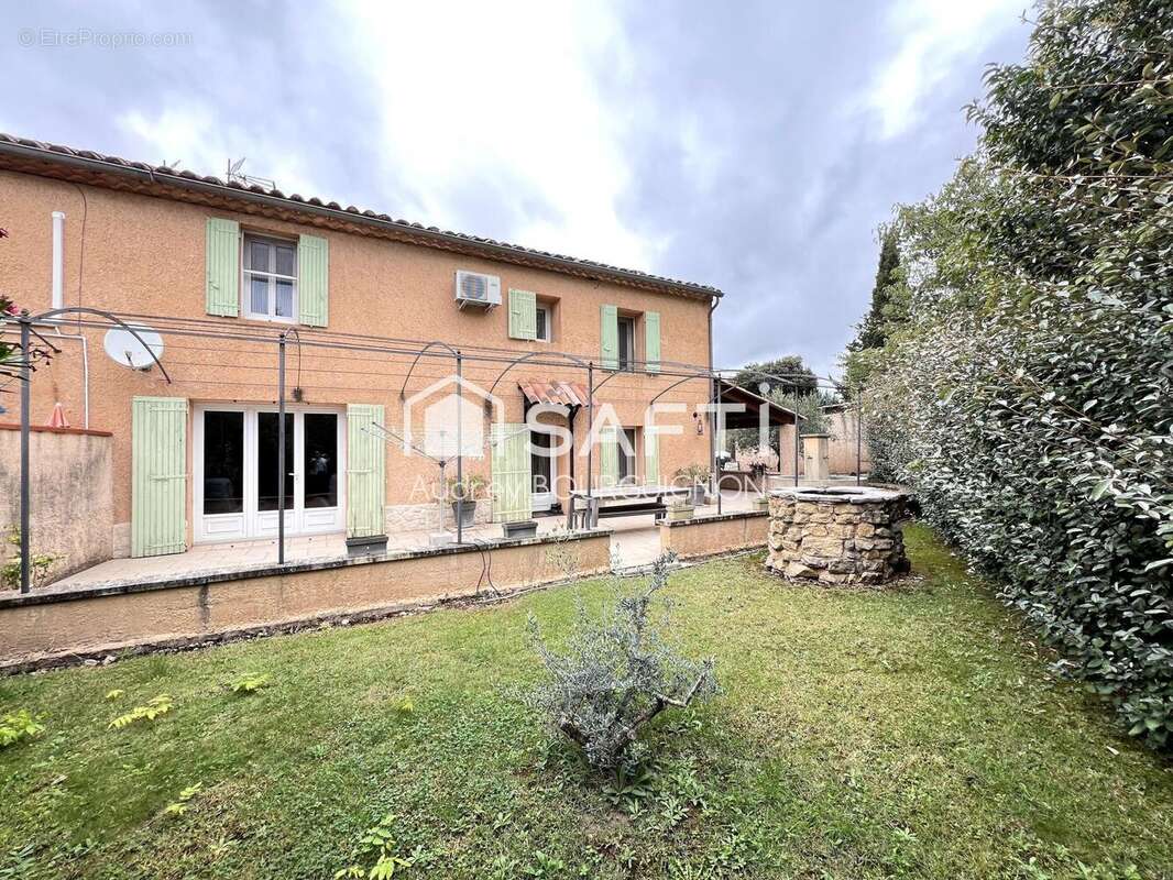 Photo 2 - Maison à PERNES-LES-FONTAINES
