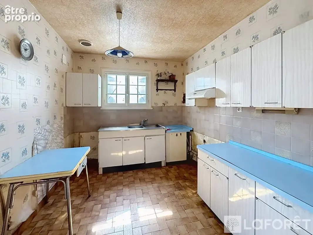 Maison Cheille 6 pièce(s) 152 m2 - photo 6