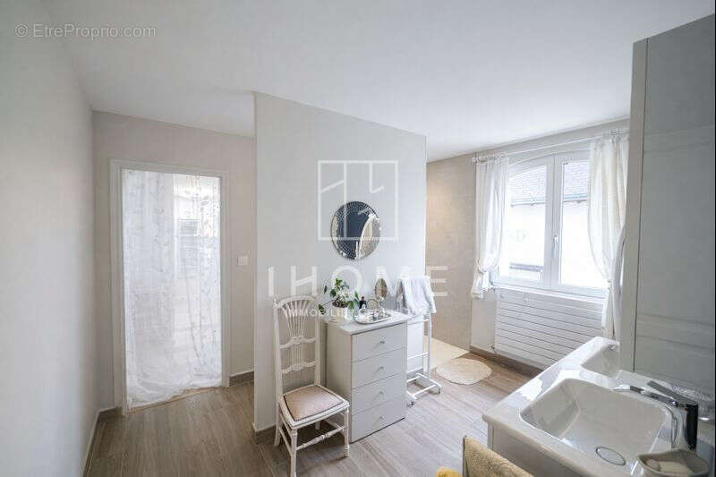 Maison à MURS-ERIGNE